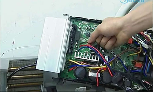 商州美的空调电话是多少